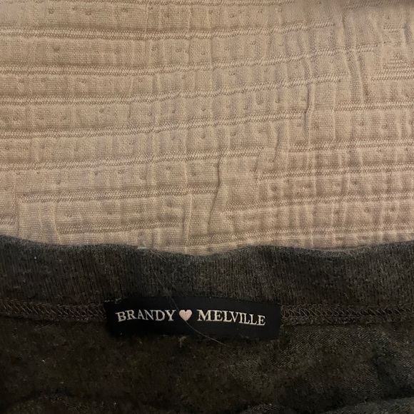 Brandy Melville Biker Shorts - Picture 2 of 2